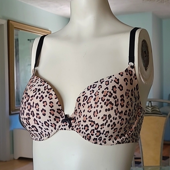 Victoria's Secret Bra ❤ - Picture 1 of 6